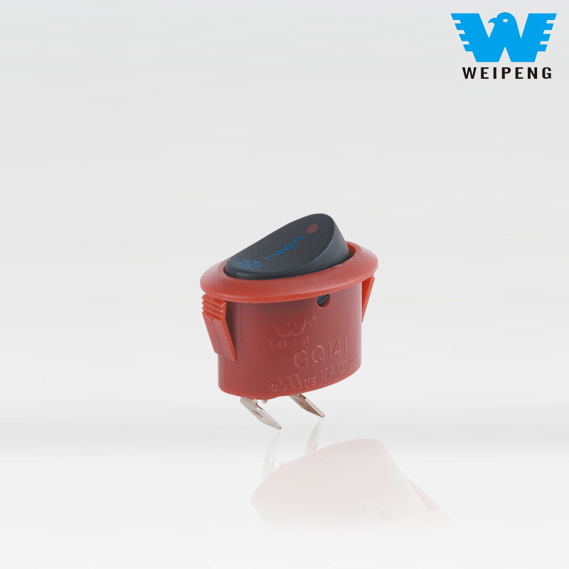 Red Rocker Switch trở thành một điểm nổi bật của thị trường mới, được công nhận về sức mạnh của nó
