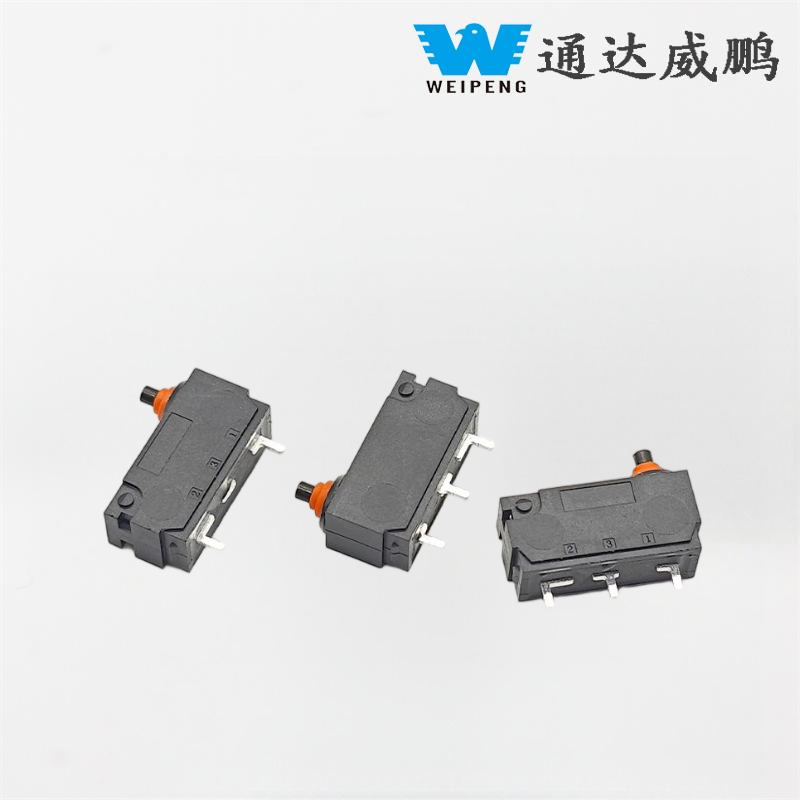 Công tắc Micro cắm trực tiếp trên ô tô nhỏ